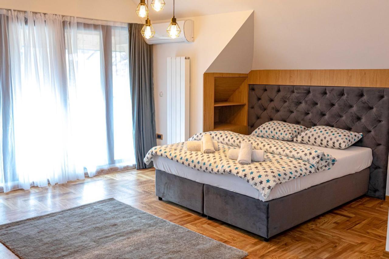 City Escape Luxury Villa Zuce Eksteriør bilde