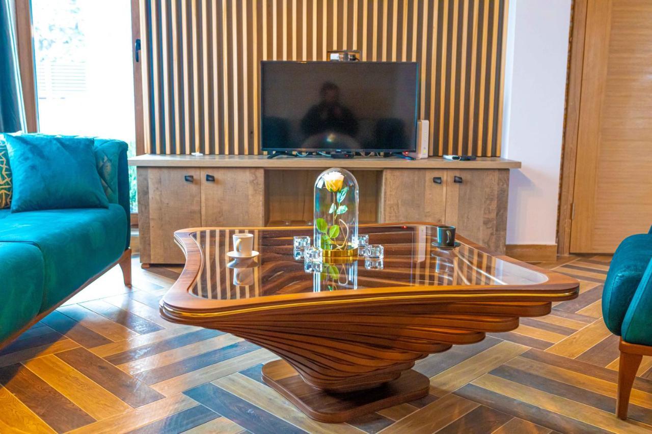 City Escape Luxury Villa Zuce Eksteriør bilde