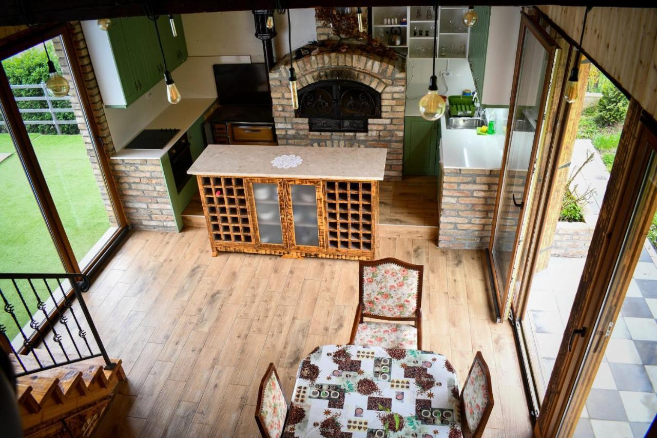 City Escape Luxury Villa Zuce Eksteriør bilde